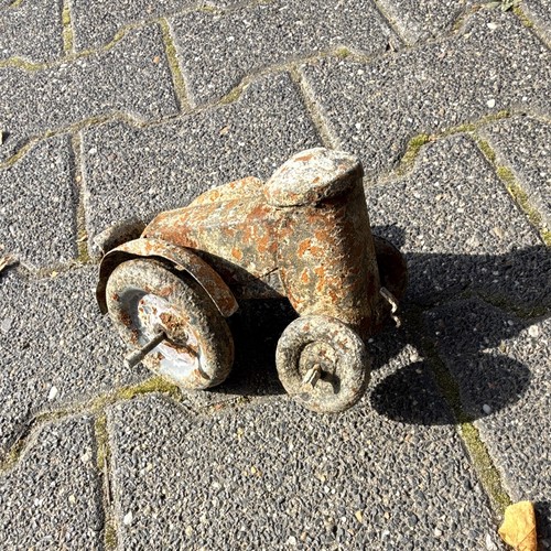 Antikes blechspielzeug - antikes,