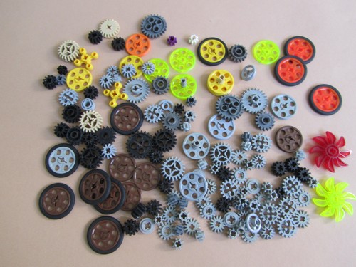 Lego 100 technic räder - 100,